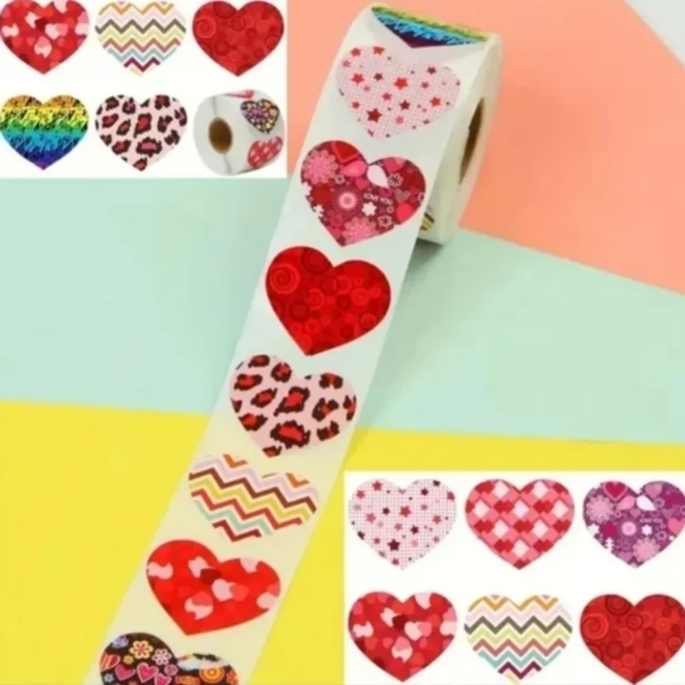 500 Pieces Roll Heart Sealing Sticker